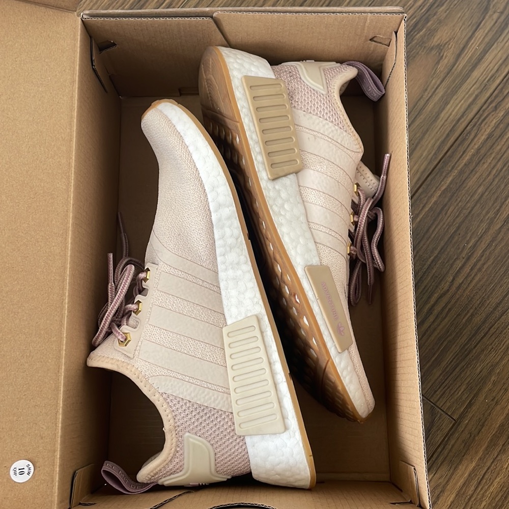 Addidas NMD_R1 - Picture 5 of 5